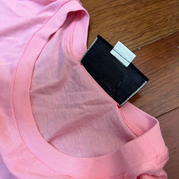 GUCCI Tennis Logo T Shirt - Picture 8 of 8